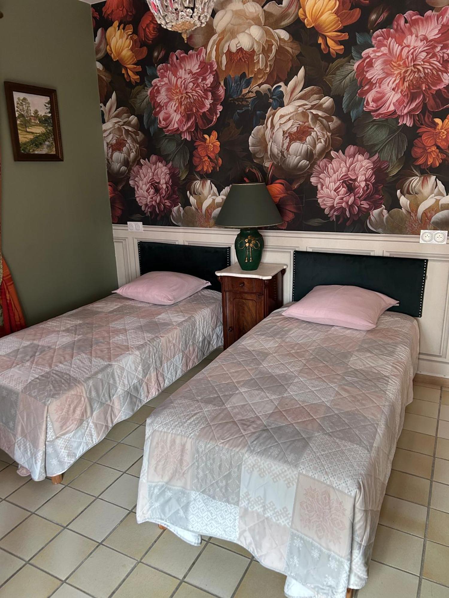 Manoir De La Gravette, Maison & Table D'Hotes Монтобан Екстериор снимка