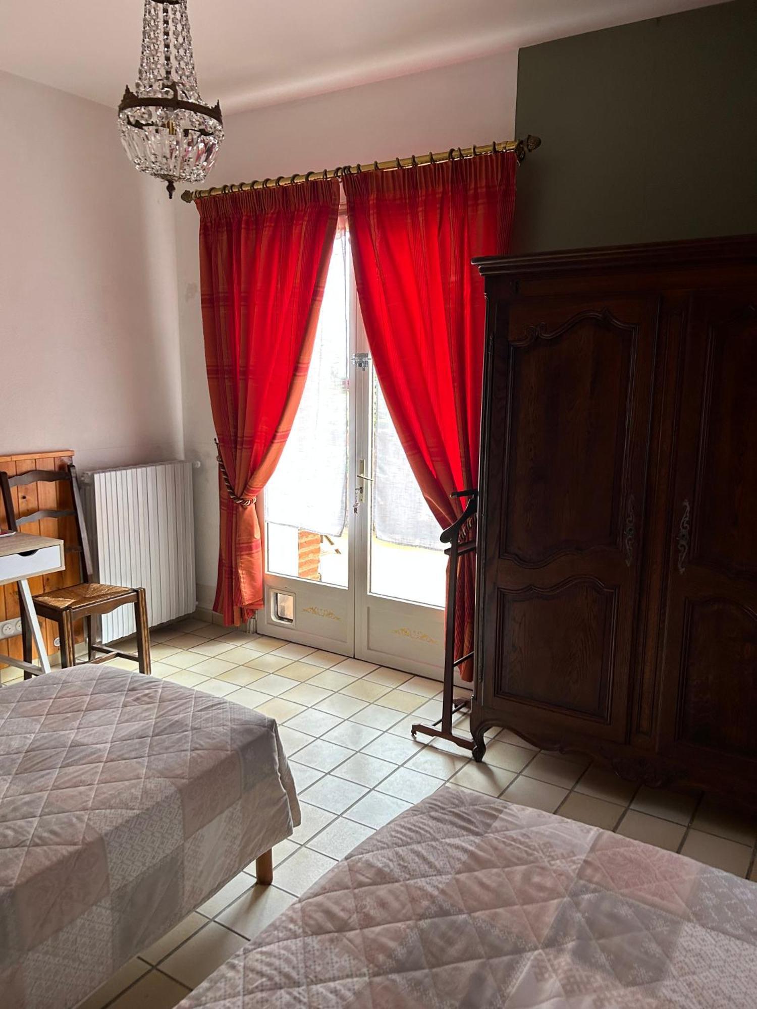 Manoir De La Gravette, Maison & Table D'Hotes Монтобан Екстериор снимка